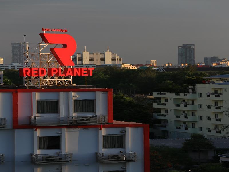 Red Planet Bangkok Asoke - Sha Extra Plus Hotel Exterior foto