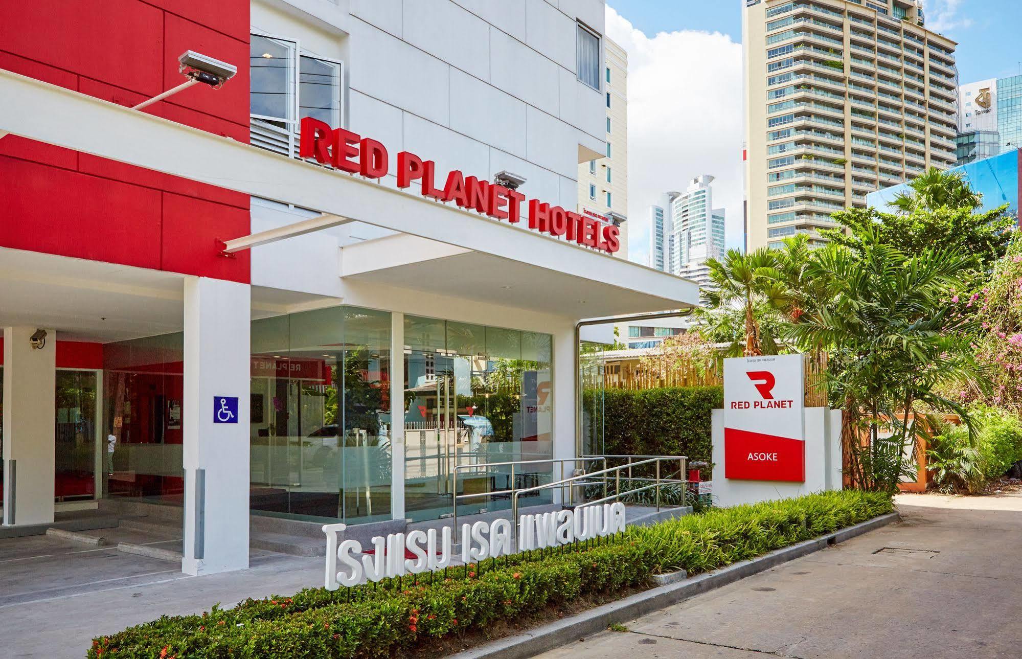 Red Planet Bangkok Asoke - Sha Extra Plus Hotel Exterior foto