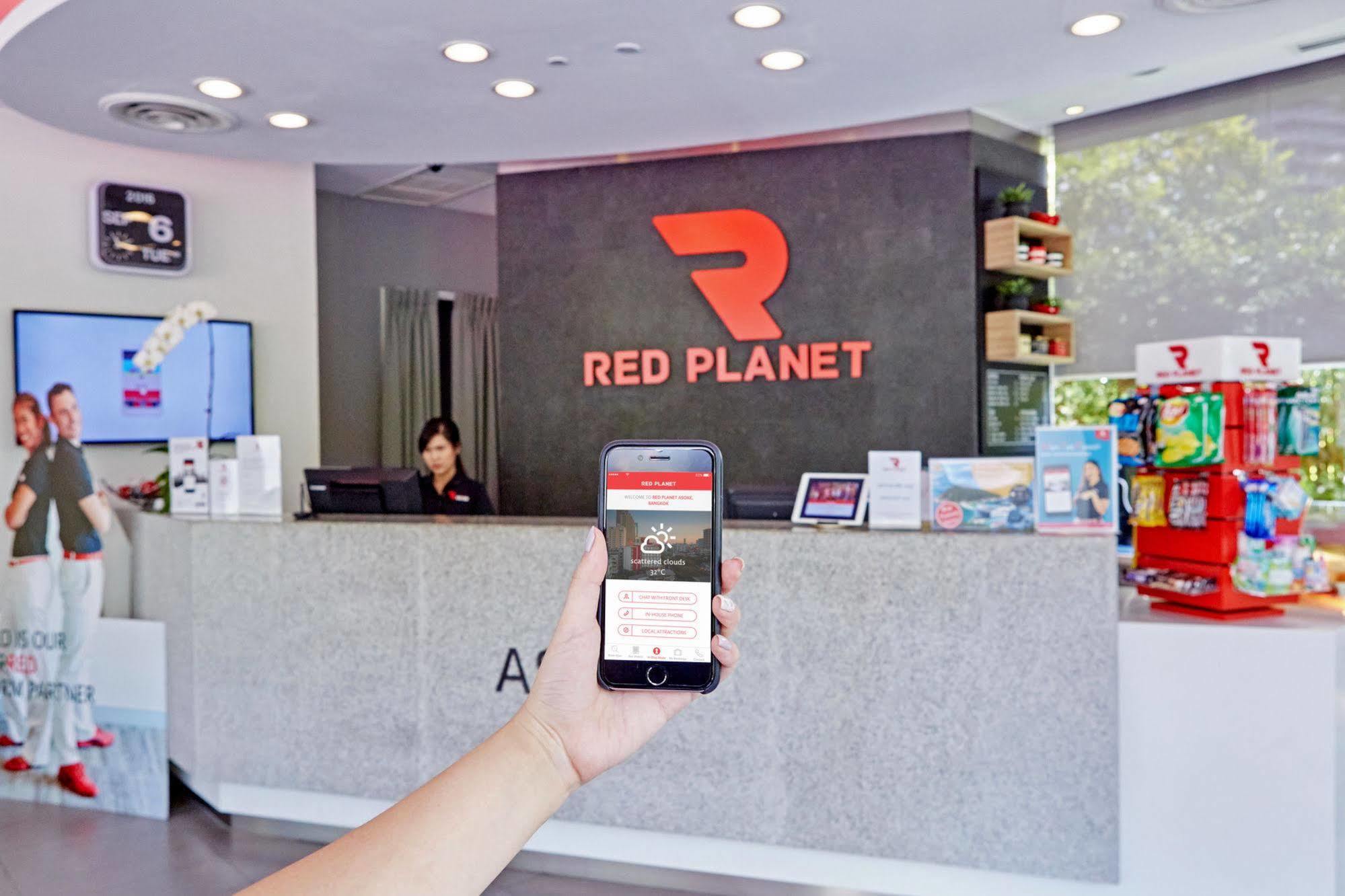 Red Planet Bangkok Asoke - Sha Extra Plus Hotel Exterior foto